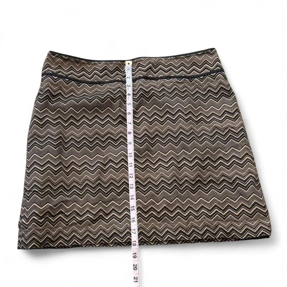 LOFT‎ Black & Tan Chevron Mini Skirt, Women's Size 12